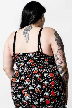 Killstar Gnomies Cami Top Christmas 19 Killstar Gnomies Cami Top Christmas -Timeless London Shop GNOMIES CAMI TOP PLUS D x1600 298ec7a5 6433 4c20 89d2 6ef528609b6f 560x