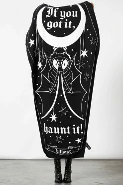 Killstar Haunt It Large Towel -Timeless London Shop HAUNT IT COFFIN TOWEL W D x1600 e50b543a fba1 44e4 90b8 24894c4c4a37 560x