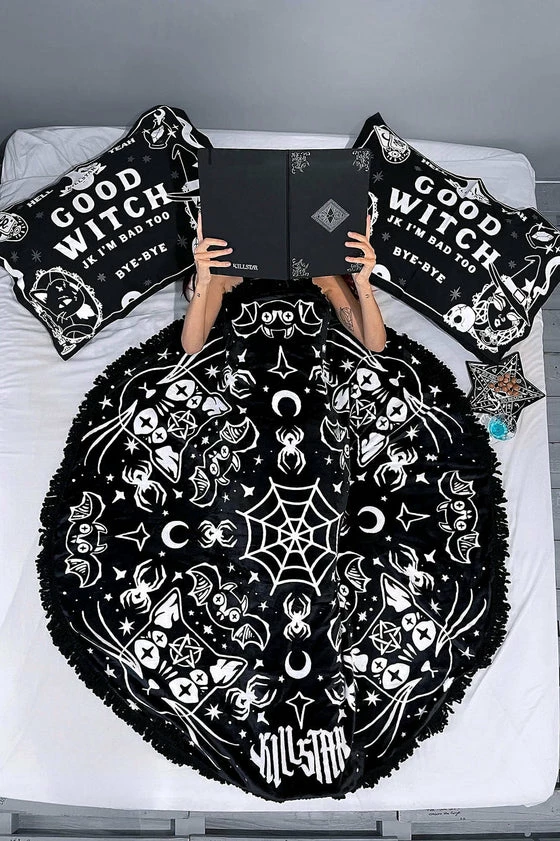 Killstar Spoopy Round Blanket 3 Killstar Spoopy Round Blanket - Image 3