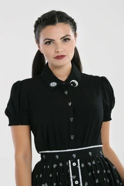 Hell Bunny Samara Blouse -Timeless London Shop SamaraBlouse FR 6377d6b5 0711 470a 9bf5 2f2342fd8c50 560x