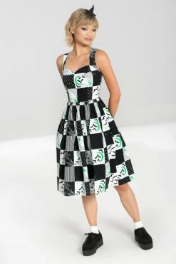 Hell Bunny Annie 50's Dress Halloween Bats -Timeless London Shop hlb40287 annie 50s dress blk wht 01 560x