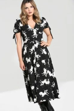 Hell Bunny Sullivan Maxi Dress Cute Horse Print -Timeless London Shop hlb40305 sullivan maxi dress blk wht 04 560x